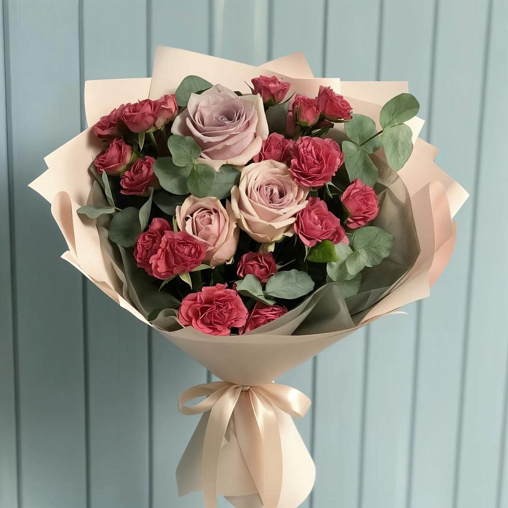Букет цветов из: Гвоздики и Розы во Фрязино