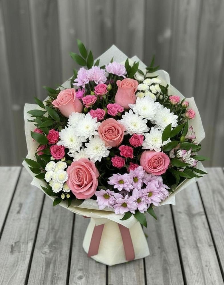 Букет цветов из: Альстромерии, Гвоздики, Розы и Хризантемы во Фрязино