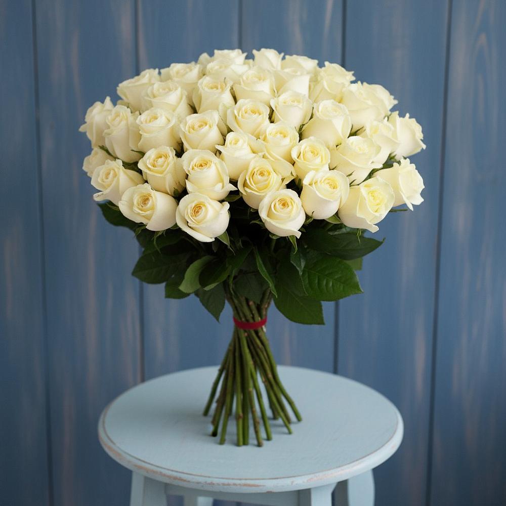 Букет 51 Белая роза Эдлесс Лав во Фрязино