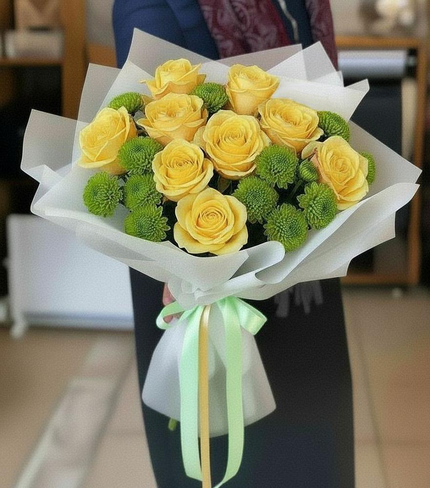 Букет цветов из: Хризантемы и Розы во Фрязино