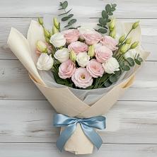 Букет цветов из:  Лизиантусы во Фрязино