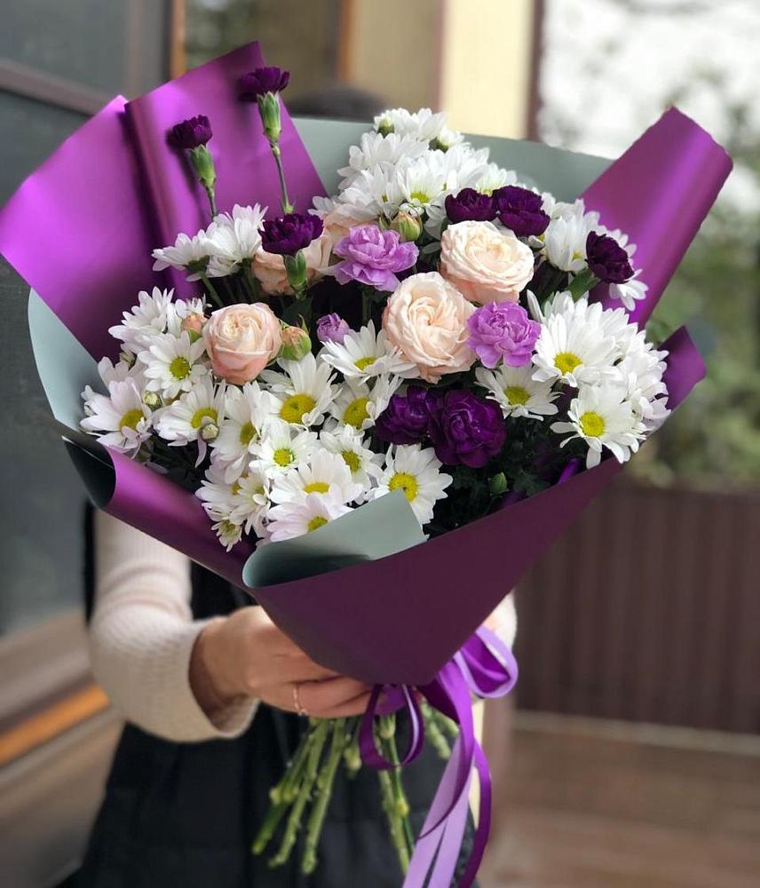 Букет цветов из: Хризантемы, Гвоздики и Розы во Фрязино