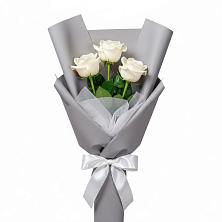 Букет 3 белые розы во Фрязино