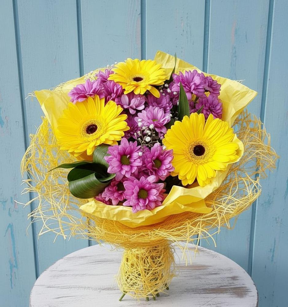 Букет цветов из: Хризантемы и Герберы во Фрязино