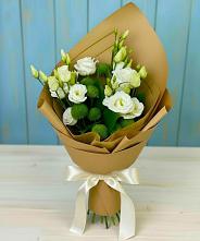 Букет цветов из:  Хризантемы и Лизиантусы #REPLACE_PRED# Фрязино