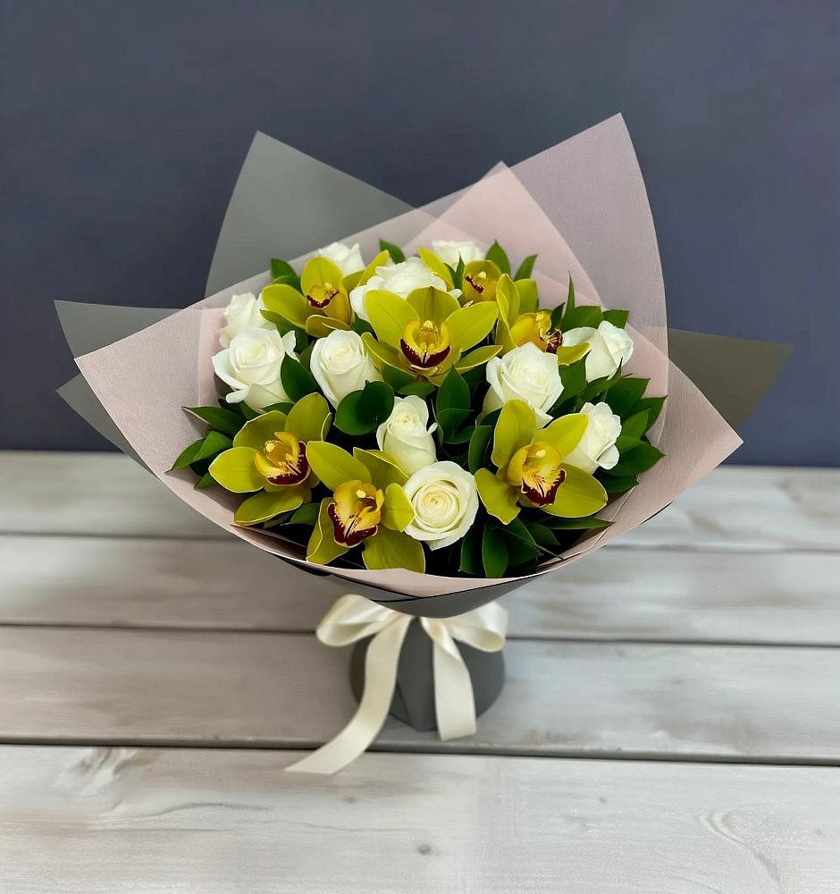 Букет цветов из: Орхидеи и Розы во Фрязино